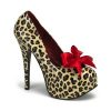 Llamativos zapatos de leopardo con plataforma